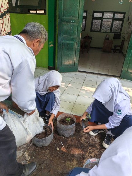 Gambar Berita